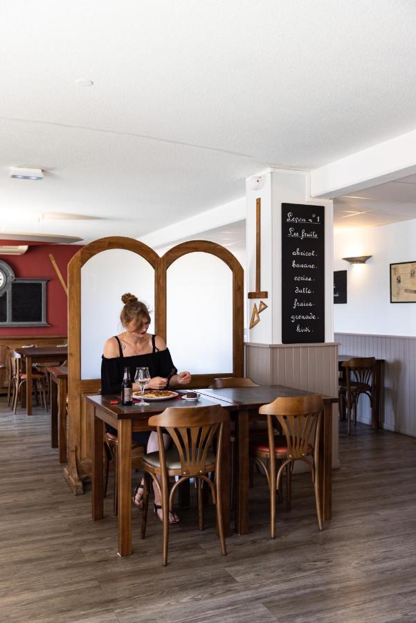 Hotel Ibis Отен Екстер'єр фото