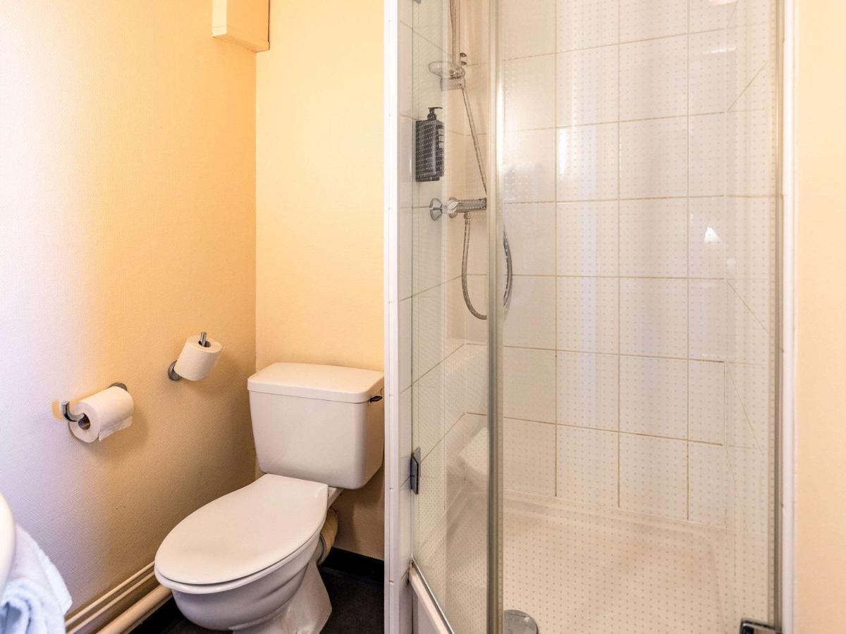 Hotel Ibis Отен Екстер'єр фото